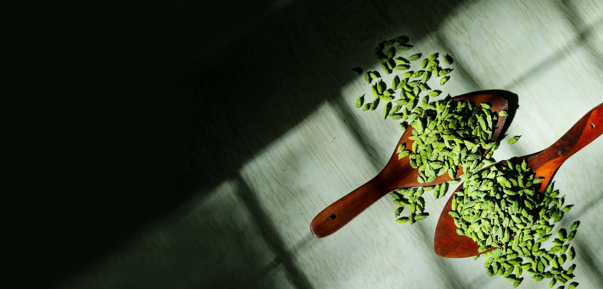 green cardamom osme spices